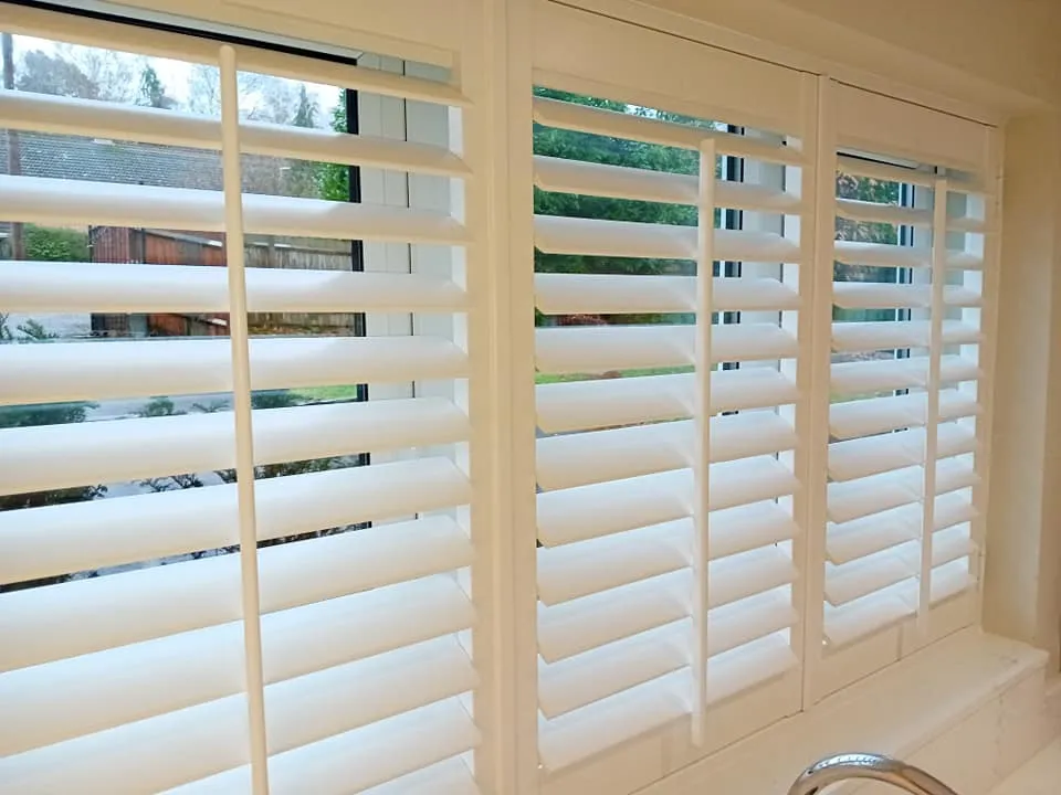 window blinds